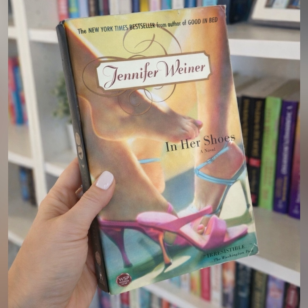 📖 In Her Shoes Jennifer Weiner Novel 2003 WSP Vintage Paperback Book